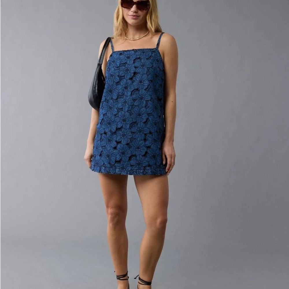 American Eagle Outfitters Blue Floral Dress